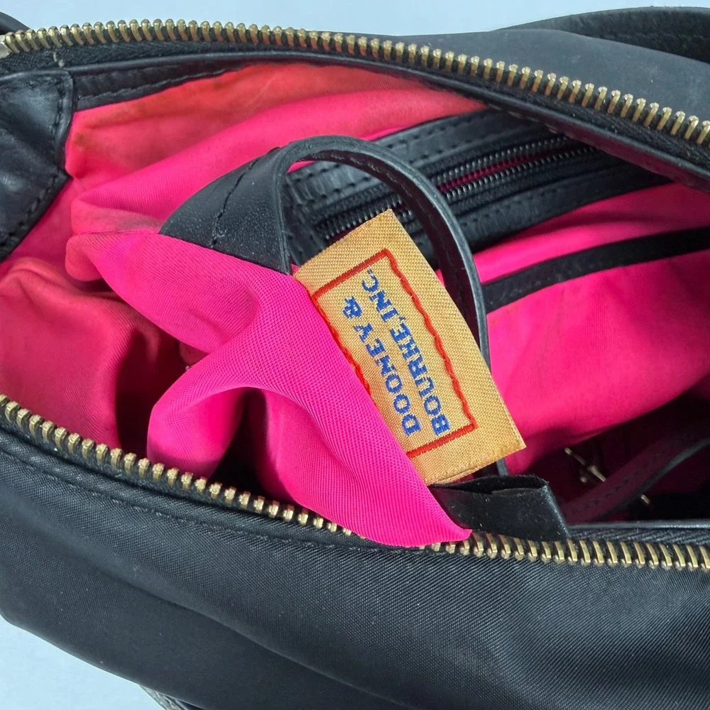 DOONEY & BOURKE Black Nylon Hobo Shoulder Bag Leather trim pink lining READ‎